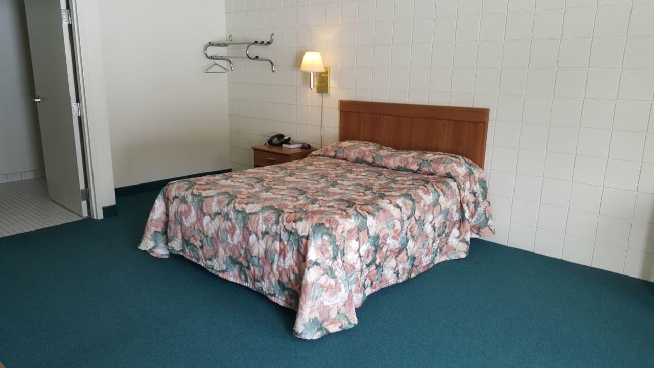 Oakridge Motel Newaygo 外观 照片