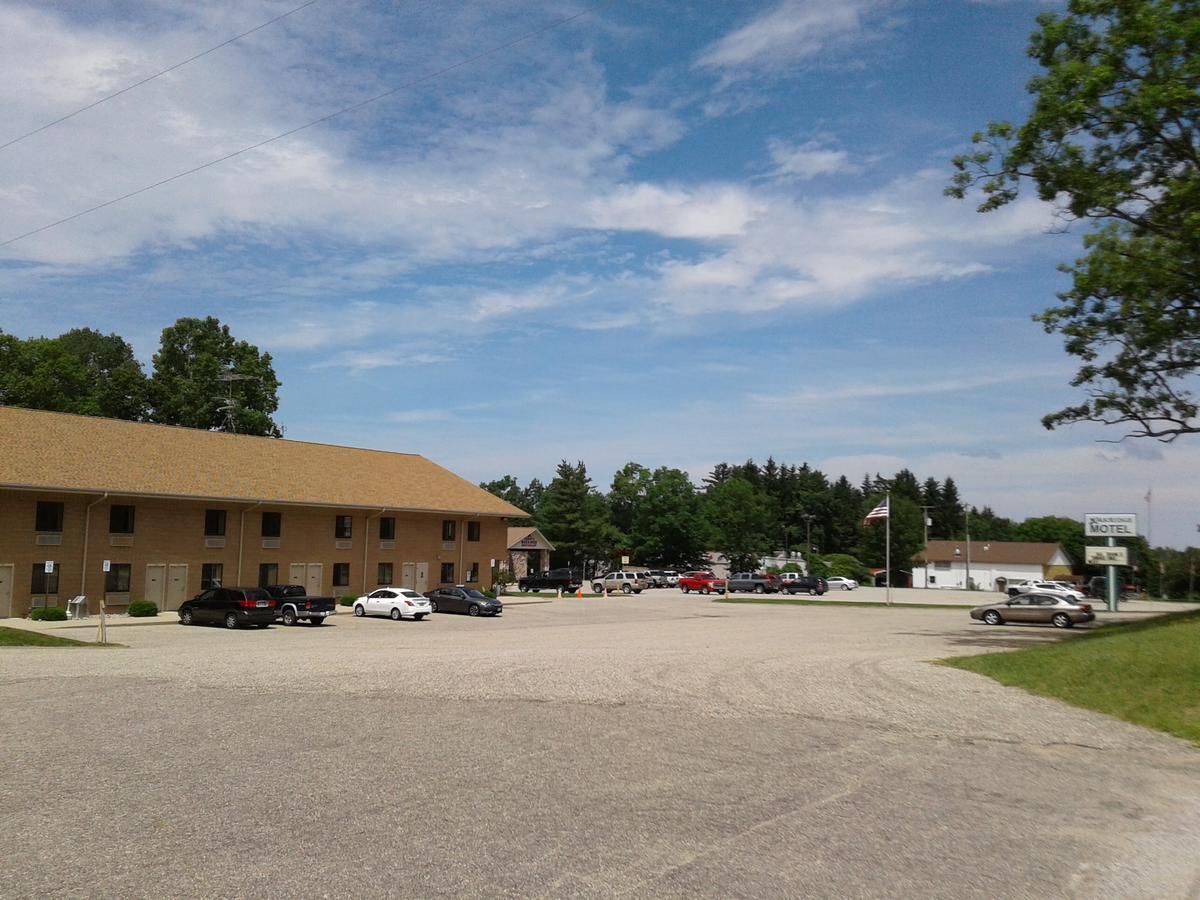 Oakridge Motel Newaygo 外观 照片